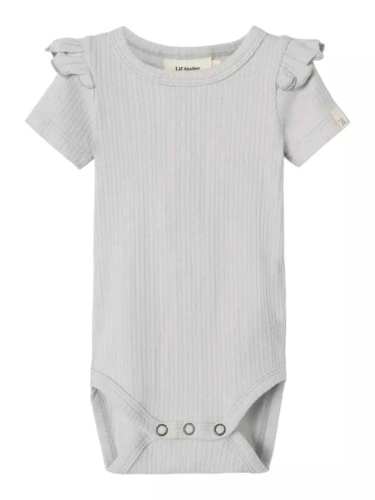 Lil'Atelier vauvan frillabody, harmaa - Lyhythihaiset bodyt ja kesäpuvut - lil13240744vb - 1